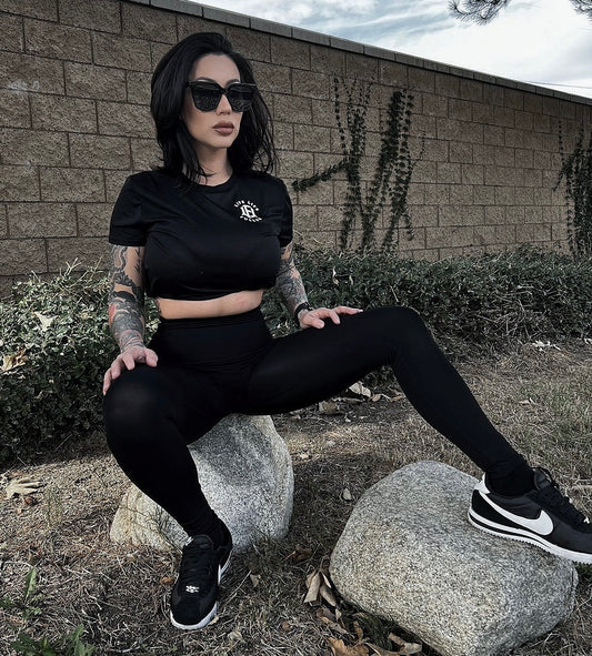 WOMEN'S CROPPED TOP - BLACK