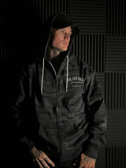 ZIP-UP BLACK CAMO HOODIE